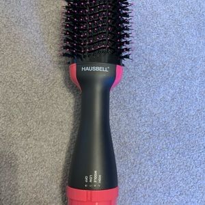Hair brush dryer